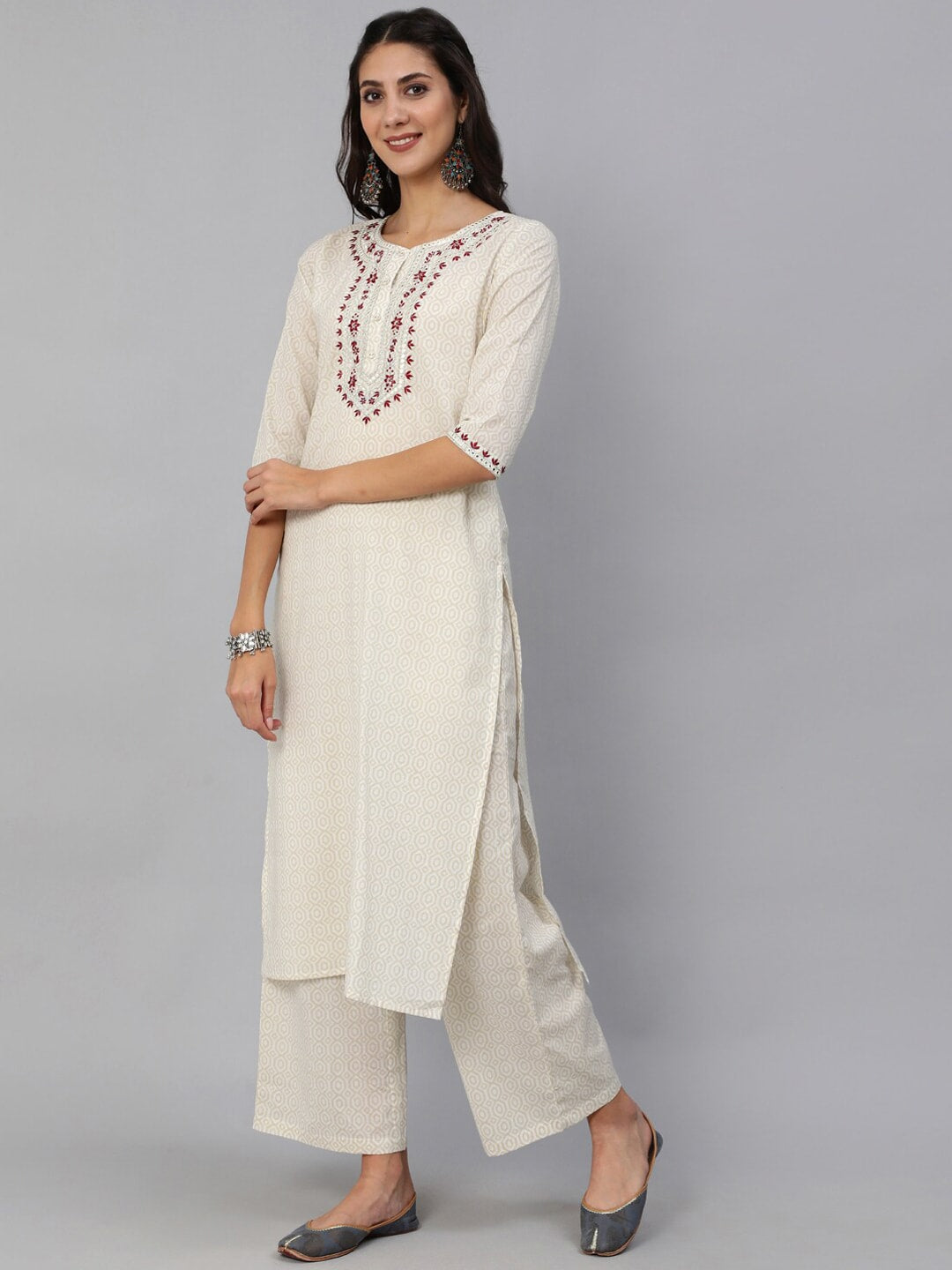 Women Cream & Red Embroidered Straight Kurta Set With Plazo & Wrinkled Dupatta