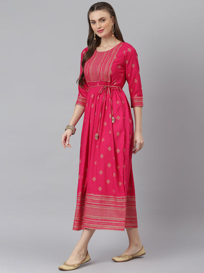 Women Gold Printed Rayon Flared Kurta