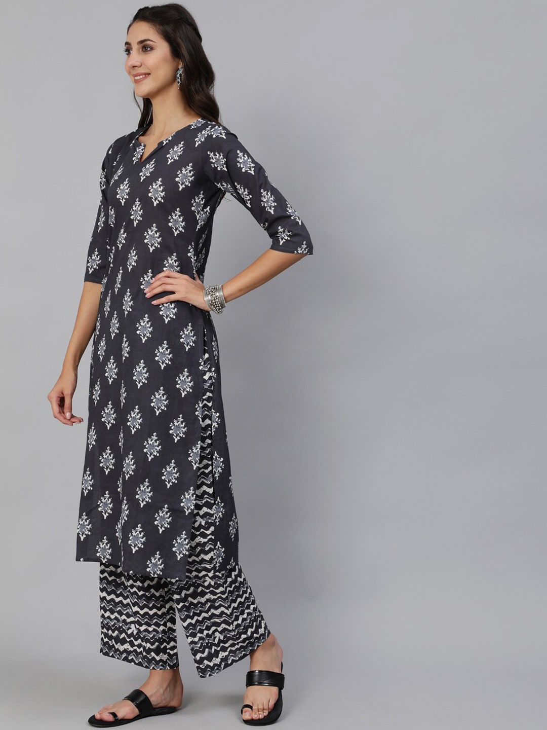 Women Grey Printed Kurta Set With Plazo & Dupatta